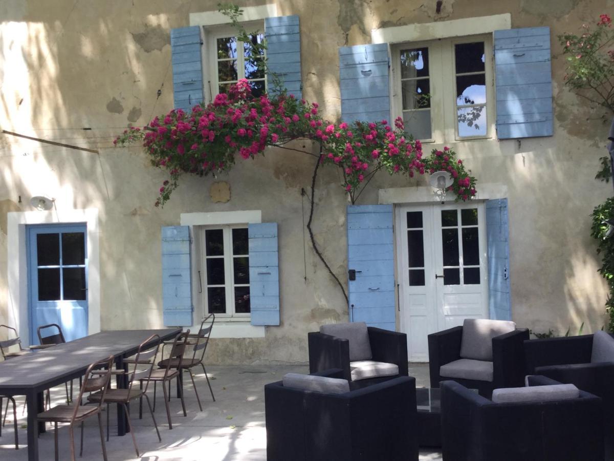 Montjoia LʼIsle-sur-la-Sorgue Exterior foto